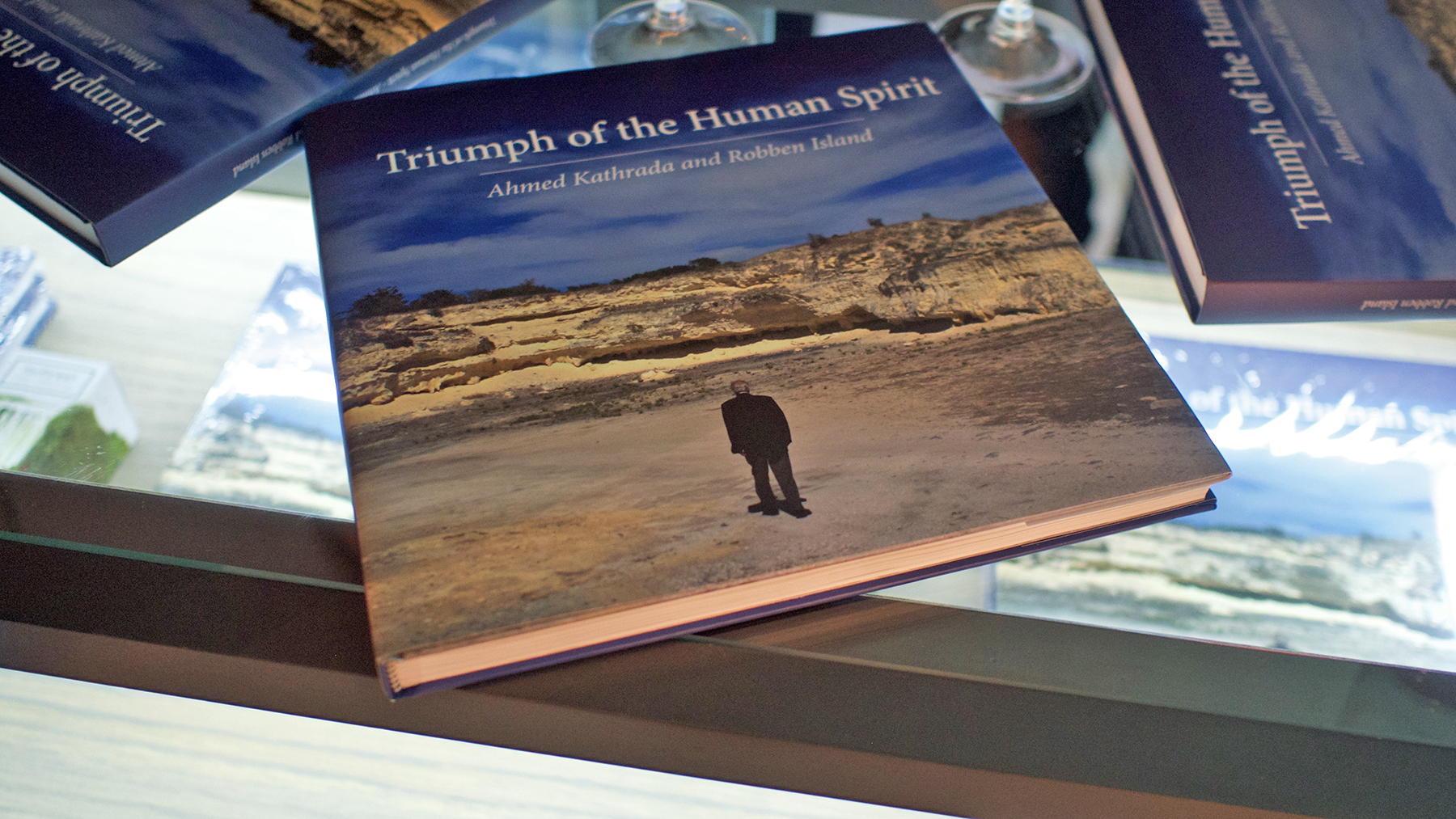 Ahmed Kathrada´s new book "Triumph of the Human Spirit"